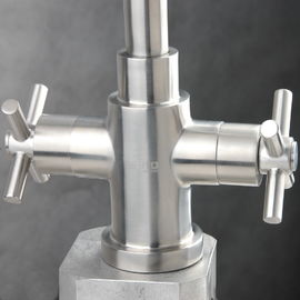 cuisine spéciale de robinet d'acier inoxydable de la conception 2016 fournisseur