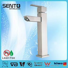 Robinet carré de bassin de ventes de nouveau de standerd d'acier inoxydable mélangeur chaud de l'eau fournisseur