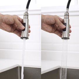 Le 304/316 2 noir matériel en acier de la manière CUPC tirent en bas du robinet de mélangeur de cuisine de robinet d'eau de robinet de cuisine avec le jet fournisseur