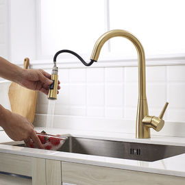 304/316 robinet flexible à faible teneur en plomb en acier de couleur d'or de cuisine de robinet de mélangeur de l'eau de cuisine fournisseur